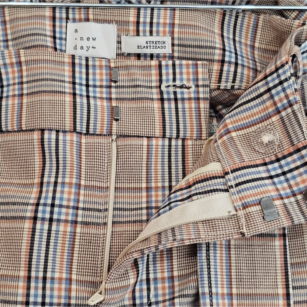 A New Day Plaid High Rise Tie Waist Stretch Paints with Tapered Ankles Size 4 - Picture 8 of 9